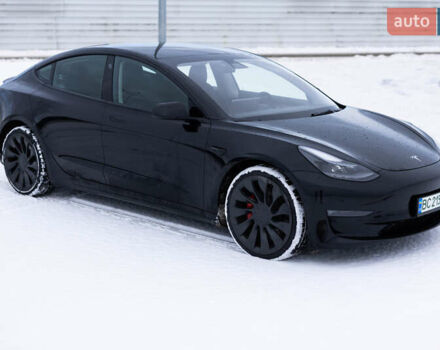 Чорний Тесла Модель 3, об'ємом двигуна 0 л та пробігом 40 тис. км за 23999 $, фото 10 на Automoto.ua