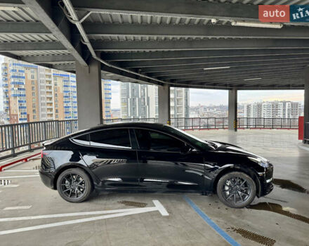 Черный Тесла Модель 3, объемом двигателя 0 л и пробегом 56 тыс. км за 22500 $, фото 3 на Automoto.ua
