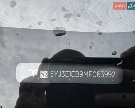 Черный Тесла Модель 3, объемом двигателя 0 л и пробегом 110 тыс. км за 18500 $, фото 13 на Automoto.ua