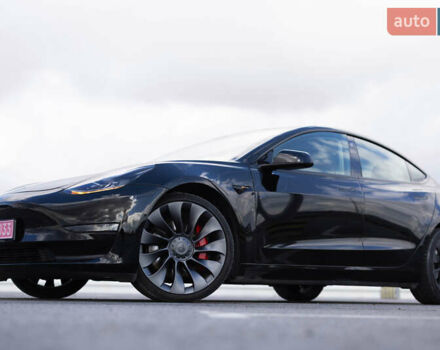 Чорний Тесла Модель 3, об'ємом двигуна 0 л та пробігом 37 тис. км за 24499 $, фото 1 на Automoto.ua