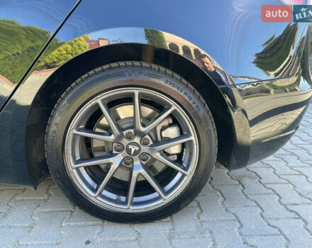 Чорний Тесла Модель 3, об'ємом двигуна 0 л та пробігом 68 тис. км за 21200 $, фото 24 на Automoto.ua