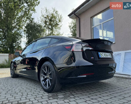 Тесла Модель 3 2021 у Львові на Automoto.ua Чорний Тесла Модель 3, об'ємом двигуна 0 л та пробігом 60 тис. км за 19000 $, фото 16 на Automoto.ua