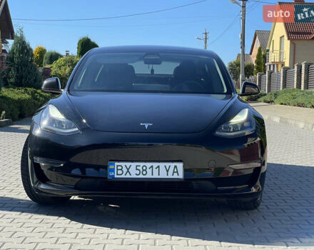 Чорний Тесла Модель 3, об'ємом двигуна 0 л та пробігом 68 тис. км за 21200 $, фото 34 на Automoto.ua