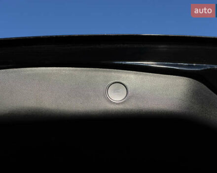 Черный Тесла Модель 3, объемом двигателя 0 л и пробегом 37 тыс. км за 25300 $, фото 24 на Automoto.ua