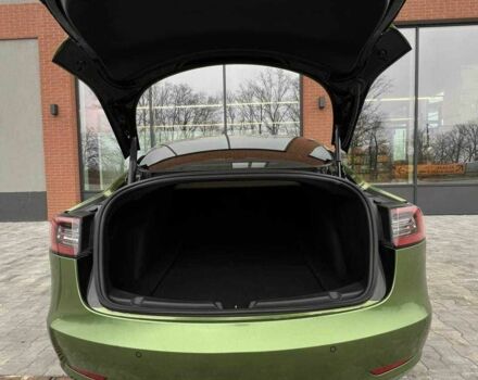 Черный Тесла Модель 3, объемом двигателя 0 л и пробегом 40 тыс. км за 22990 $, фото 15 на Automoto.ua