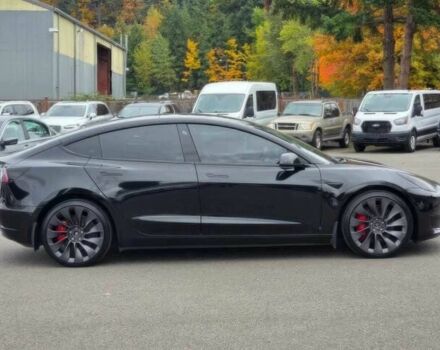 Черный Тесла Модель 3, объемом двигателя 0 л и пробегом 15 тыс. км за 28000 $, фото 3 на Automoto.ua