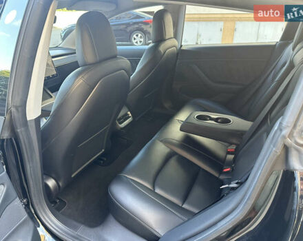 Черный Тесла Модель 3, объемом двигателя 0 л и пробегом 140 тыс. км за 22500 $, фото 15 на Automoto.ua