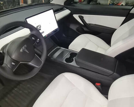 Черный Тесла Модель 3, объемом двигателя 0 л и пробегом 30 тыс. км за 16500 $, фото 1 на Automoto.ua
