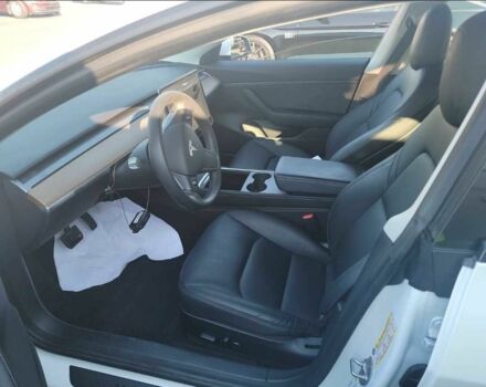 Чорний Тесла Модель 3, об'ємом двигуна 1 л та пробігом 12 тис. км за 4500 $, фото 6 на Automoto.ua