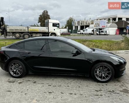 Черный Тесла Модель 3, объемом двигателя 0 л и пробегом 110 тыс. км за 18500 $, фото 2 на Automoto.ua