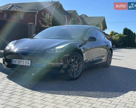 Чорний Тесла Модель 3, об'ємом двигуна 0 л та пробігом 68 тис. км за 21200 $, фото 35 на Automoto.ua