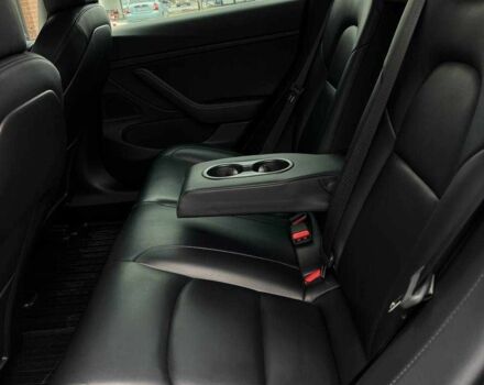 Черный Тесла Модель 3, объемом двигателя 0 л и пробегом 40 тыс. км за 22990 $, фото 14 на Automoto.ua