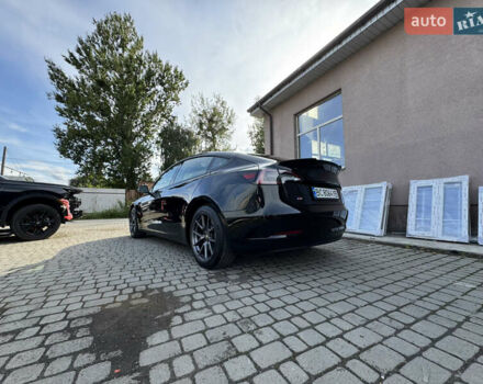 Тесла Модель 3 2021 у Львові на Automoto.ua Чорний Тесла Модель 3, об'ємом двигуна 0 л та пробігом 60 тис. км за 19000 $, фото 15 на Automoto.ua