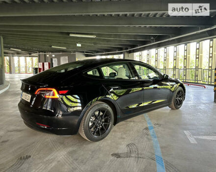 Чорний Тесла Модель 3, об'ємом двигуна 0 л та пробігом 43 тис. км за 27500 $, фото 6 на Automoto.ua