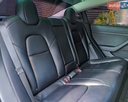 Черный Тесла Модель 3, объемом двигателя 0 л и пробегом 110 тыс. км за 19500 $, фото 23 на Automoto.ua