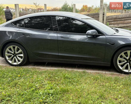 Чорний Тесла Модель 3, об'ємом двигуна 0 л та пробігом 118 тис. км за 16700 $, фото 3 на Automoto.ua