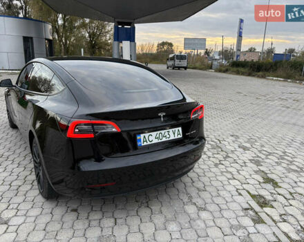 Тесла Модель 3 2021 у Ковель на Automoto.ua Чорний Тесла Модель 3, об'ємом двигуна 0 л та пробігом 63 тис. км за 22500 $, фото 3 на Automoto.ua
