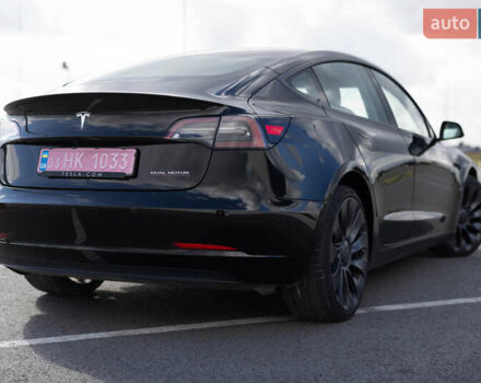 Тесла Модель 3 2021 в Львове на Automoto.ua Черный Тесла Модель 3, объемом двигателя 0 л и пробегом 35 тыс. км за 25499 $, фото 10 на Automoto.ua