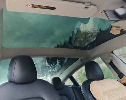 Чорний Тесла Модель 3, об'ємом двигуна 0 л та пробігом 77 тис. км за 16700 $, фото 2 на Automoto.ua