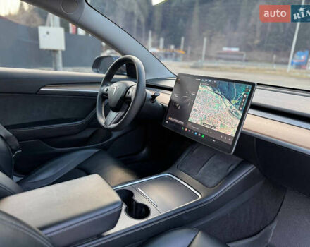 Черный Тесла Модель 3, объемом двигателя 0 л и пробегом 50 тыс. км за 24400 $, фото 8 на Automoto.ua