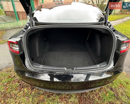 Чорний Тесла Модель 3, об'ємом двигуна 0 л та пробігом 90 тис. км за 20700 $, фото 9 на Automoto.ua