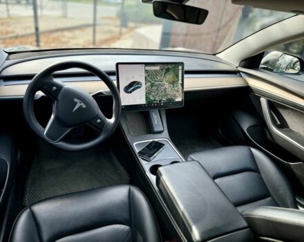 Чорний Тесла Модель 3, об'ємом двигуна 0 л та пробігом 81 тис. км за 19999 $, фото 8 на Automoto.ua