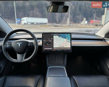 Черный Тесла Модель 3, объемом двигателя 0 л и пробегом 50 тыс. км за 24400 $, фото 7 на Automoto.ua