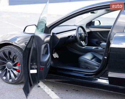 Тесла Модель 3 2021 в Львове на Automoto.ua Черный Тесла Модель 3, объемом двигателя 0 л и пробегом 35 тыс. км за 25499 $, фото 16 на Automoto.ua