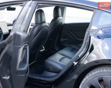 Тесла Модель 3 2021 в Львове на Automoto.ua Черный Тесла Модель 3, объемом двигателя 0 л и пробегом 35 тыс. км за 25499 $, фото 29 на Automoto.ua