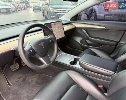 Чорний Тесла Модель 3, об'ємом двигуна 0 л та пробігом 321 тис. км за 14500 $, фото 18 на Automoto.ua