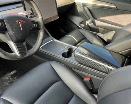 Чорний Тесла Модель 3, об'ємом двигуна 0 л та пробігом 123 тис. км за 13200 $, фото 8 на Automoto.ua