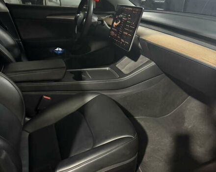 Черный Тесла Модель 3, объемом двигателя 0 л и пробегом 96 тыс. км за 22200 $, фото 10 на Automoto.ua