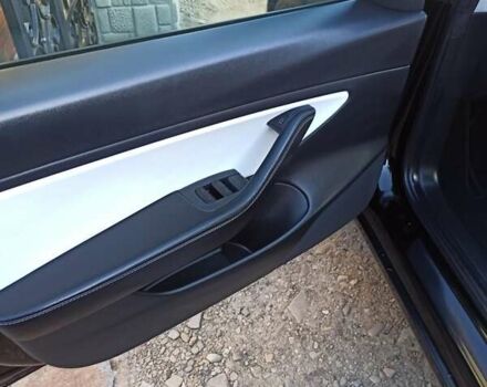 Чорний Тесла Модель 3, об'ємом двигуна 0 л та пробігом 89 тис. км за 19800 $, фото 14 на Automoto.ua