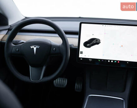 Чорний Тесла Модель 3, об'ємом двигуна 0 л та пробігом 40 тис. км за 23999 $, фото 21 на Automoto.ua