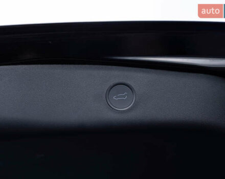 Чорний Тесла Модель 3, об'ємом двигуна 0 л та пробігом 37 тис. км за 24499 $, фото 23 на Automoto.ua