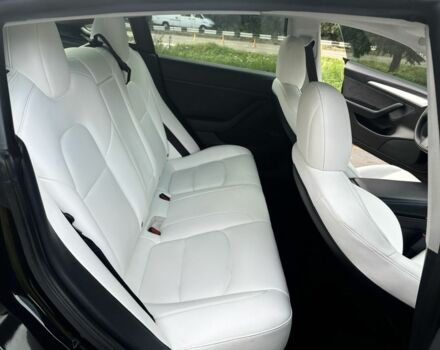 Чорний Тесла Модель 3, об'ємом двигуна 0 л та пробігом 193 тис. км за 19800 $, фото 7 на Automoto.ua