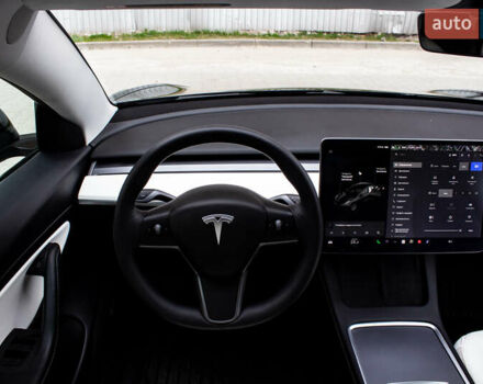 Тесла Модель 3 2021 у Львові на Automoto.ua Чорний Тесла Модель 3, об'ємом двигуна 0 л та пробігом 31 тис. км за 22500 $, фото 34 на Automoto.ua