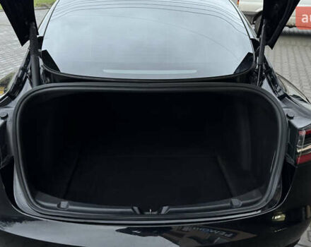 Черный Тесла Модель 3, объемом двигателя 0 л и пробегом 247 тыс. км за 13700 $, фото 33 на Automoto.ua