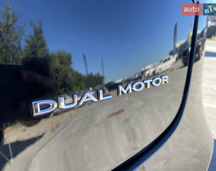 Черный Тесла Модель 3, объемом двигателя 0 л и пробегом 61 тыс. км за 26800 $, фото 3 на Automoto.ua