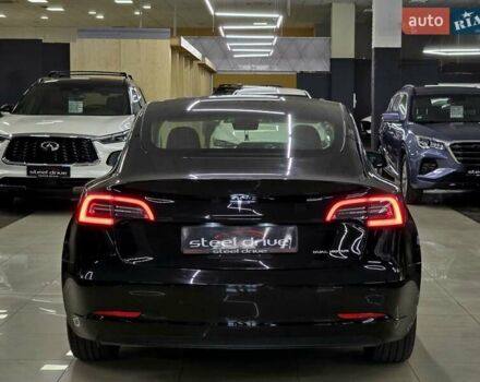 Чорний Тесла Модель 3, об'ємом двигуна 0 л та пробігом 40 тис. км за 21999 $, фото 5 на Automoto.ua