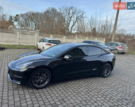 Черный Тесла Модель 3, объемом двигателя 0 л и пробегом 92 тыс. км за 18500 $, фото 1 на Automoto.ua