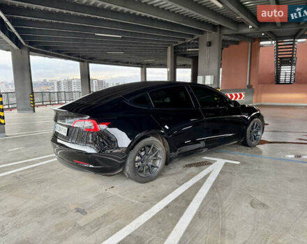 Черный Тесла Модель 3, объемом двигателя 0 л и пробегом 56 тыс. км за 22500 $, фото 4 на Automoto.ua