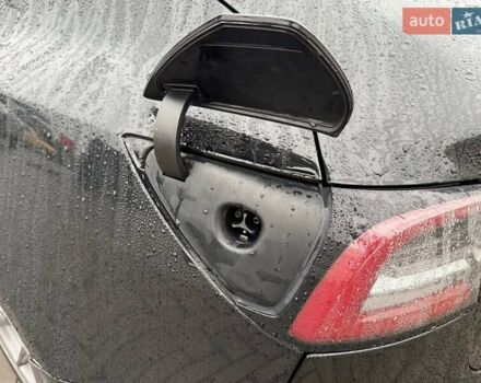 Чорний Тесла Модель 3, об'ємом двигуна 0 л та пробігом 321 тис. км за 14500 $, фото 10 на Automoto.ua