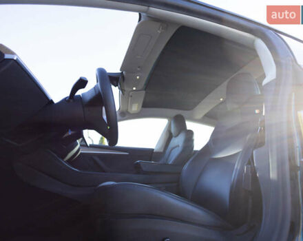 Черный Тесла Модель 3, объемом двигателя 0 л и пробегом 37 тыс. км за 25300 $, фото 3 на Automoto.ua