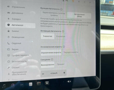 Черный Тесла Модель 3, объемом двигателя 0 л и пробегом 61 тыс. км за 27500 $, фото 28 на Automoto.ua