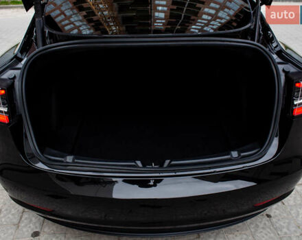 Тесла Модель 3 2021 у Львові на Automoto.ua Чорний Тесла Модель 3, об'ємом двигуна 0 л та пробігом 31 тис. км за 22500 $, фото 19 на Automoto.ua