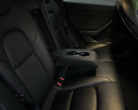 Черный Тесла Модель 3, объемом двигателя 0 л и пробегом 90 тыс. км за 24000 $, фото 17 на Automoto.ua