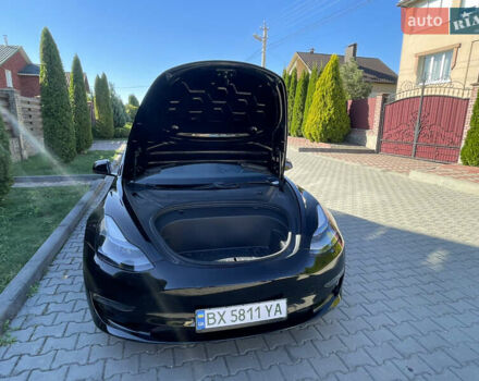 Чорний Тесла Модель 3, об'ємом двигуна 0 л та пробігом 68 тис. км за 21200 $, фото 18 на Automoto.ua