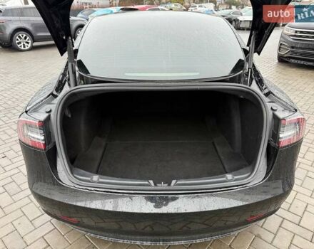 Чорний Тесла Модель 3, об'ємом двигуна 0 л та пробігом 321 тис. км за 14500 $, фото 7 на Automoto.ua