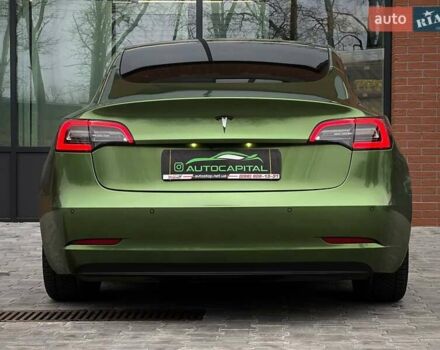 Тесла Модель 3 2021 у Києві на Automoto.ua Чорний Тесла Модель 3, об'ємом двигуна 0 л та пробігом 40 тис. км за 22990 $, фото 8 на Automoto.ua